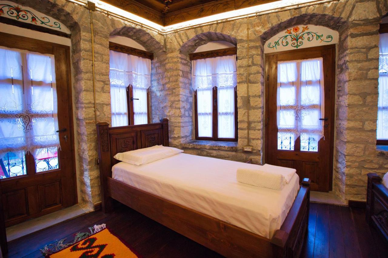 Duplex Apartment Kandile Gjirokaster Bagian luar foto