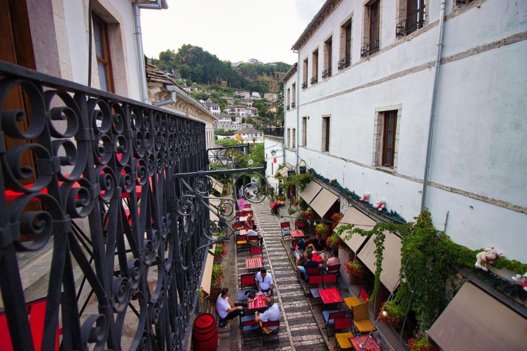 Duplex Apartment Kandile Gjirokaster Bagian luar foto