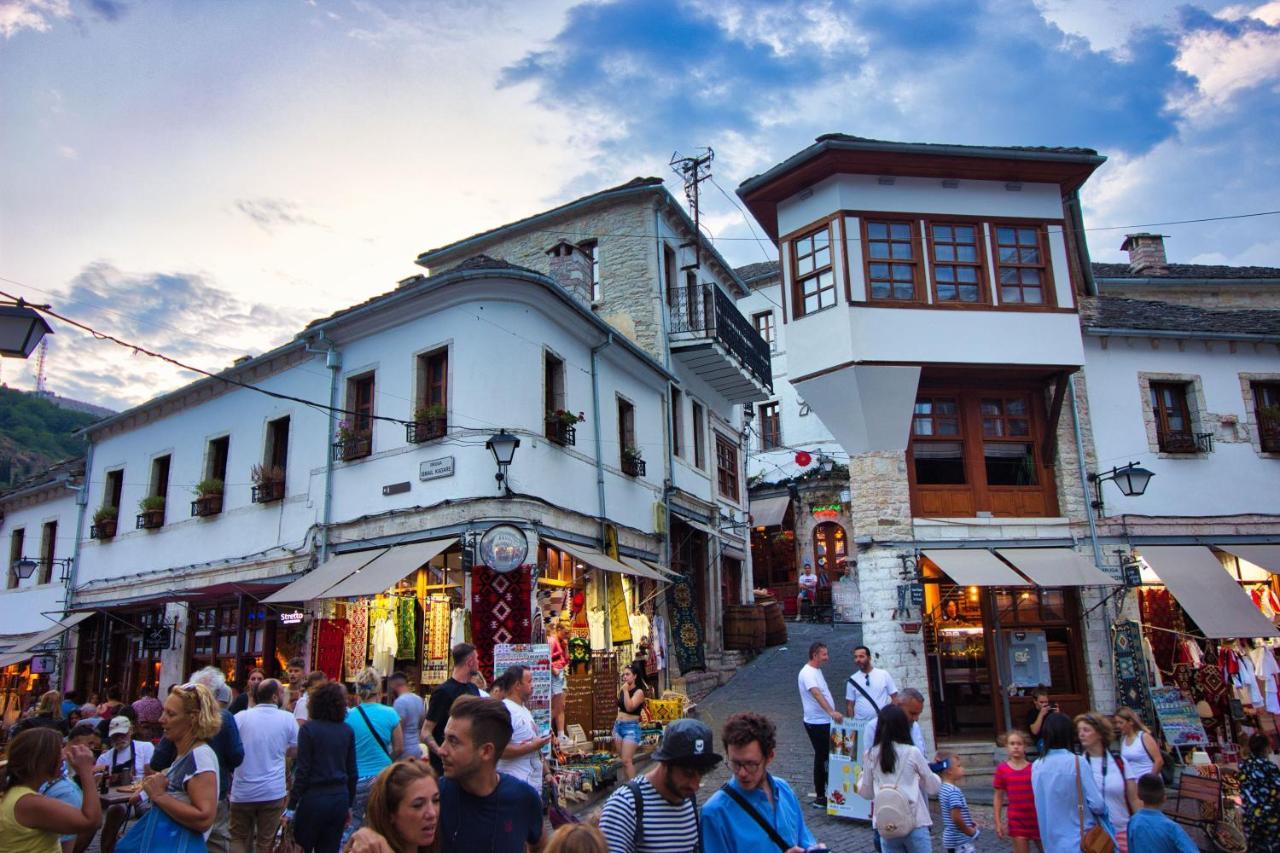 Duplex Apartment Kandile Gjirokaster Bagian luar foto