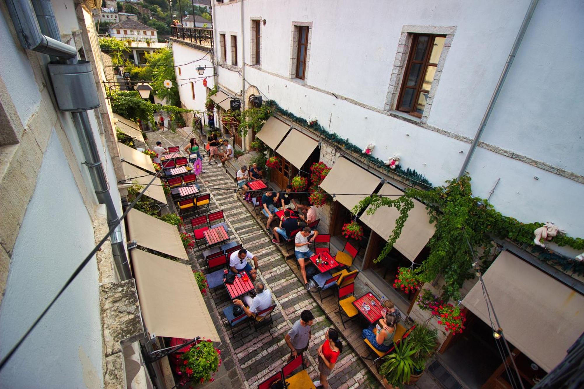 Duplex Apartment Kandile Gjirokaster Bagian luar foto