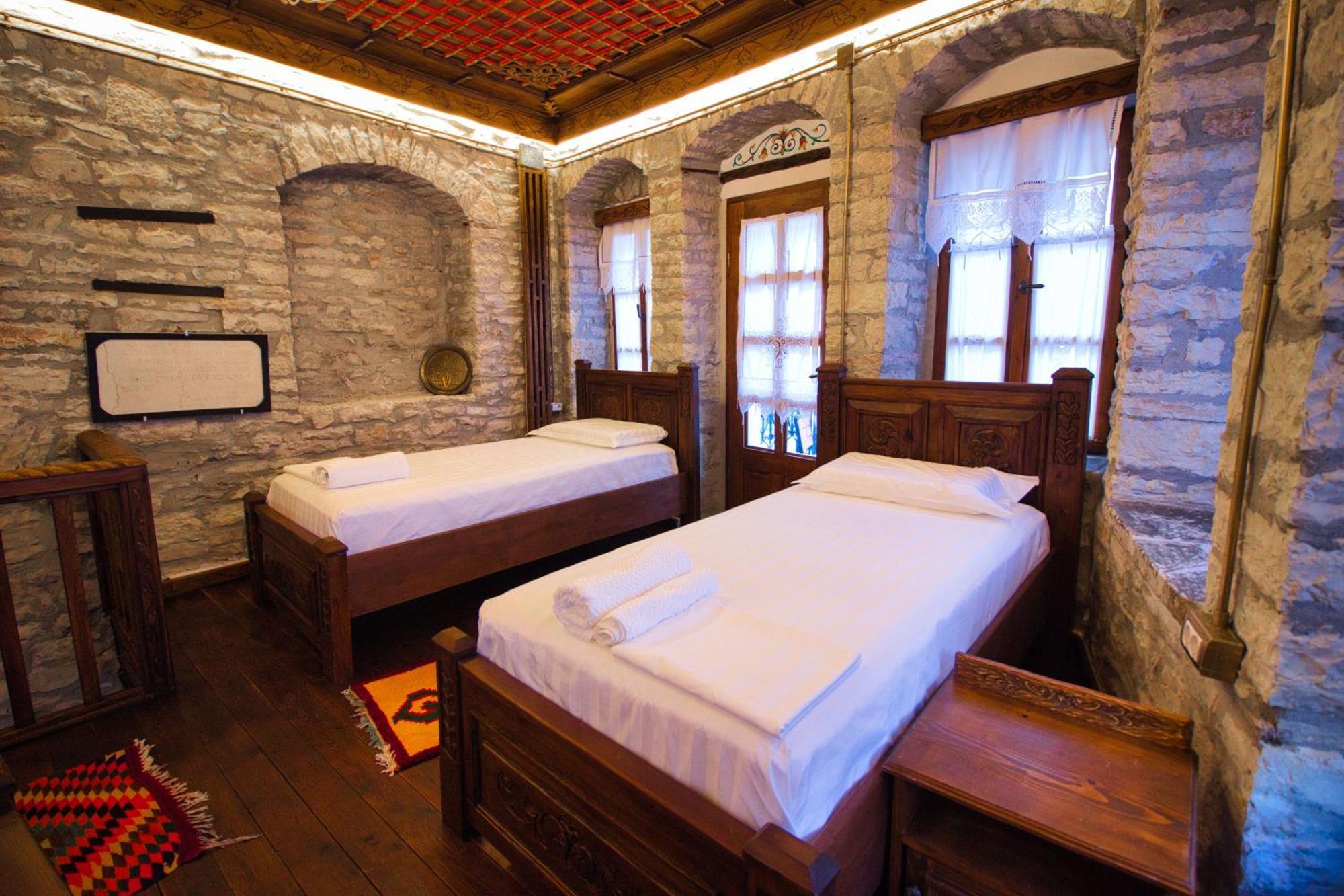 Duplex Apartment Kandile Gjirokaster Bagian luar foto