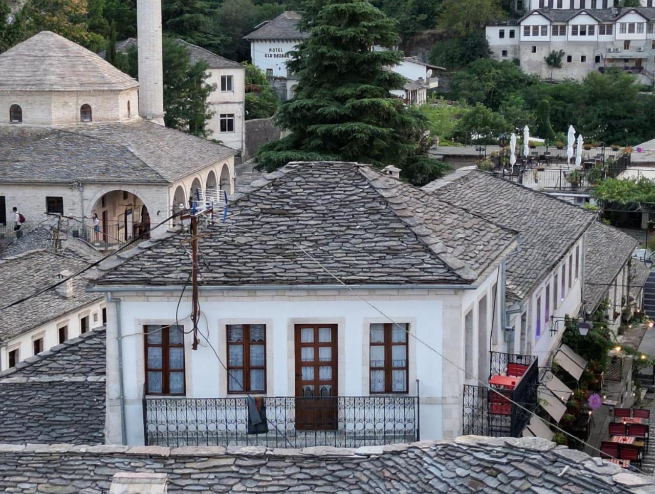 Duplex Apartment Kandile Gjirokaster Bagian luar foto